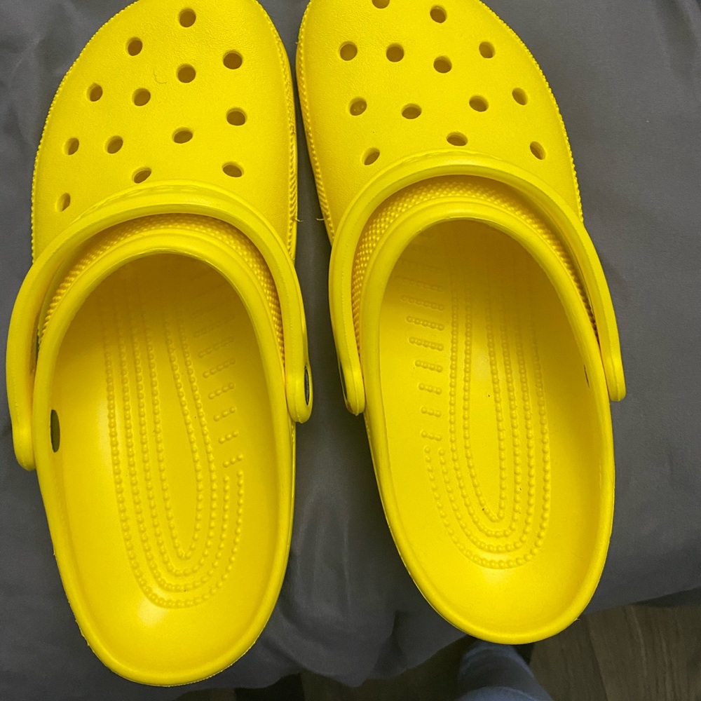 Brand new crocs